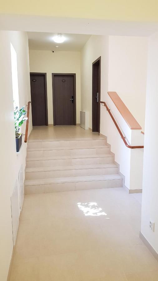 Apartment De Luna ปราก ภายนอก รูปภาพ